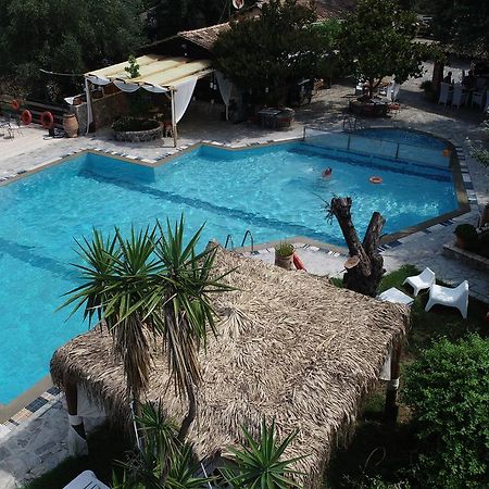 Spiti Nikos Aparthotel Danilia Luaran gambar