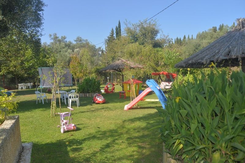 Spiti Nikos Aparthotel Danilia Luaran gambar