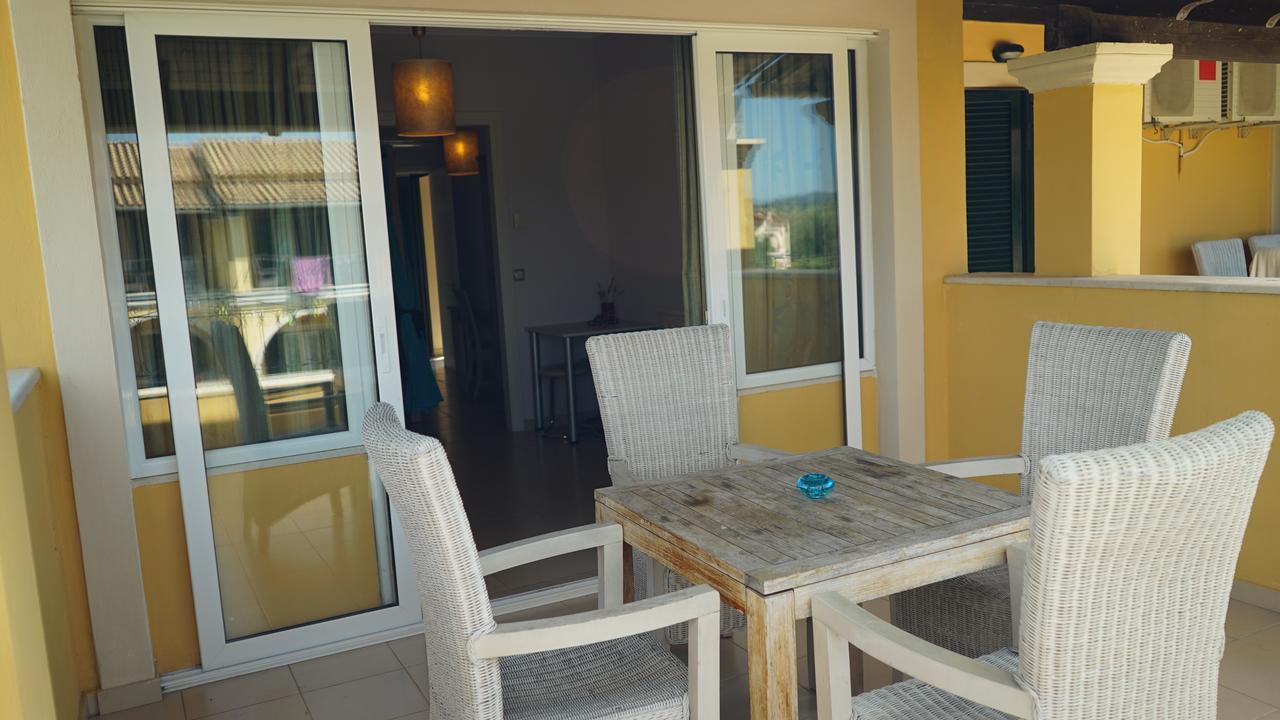 Spiti Nikos Aparthotel Danilia Luaran gambar