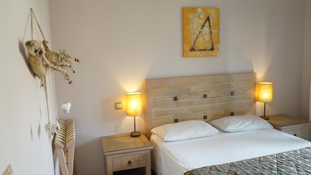 Spiti Nikos Aparthotel Danilia Luaran gambar